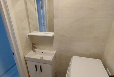 Se inchiriaza garsoniera in zona Coresi - 1