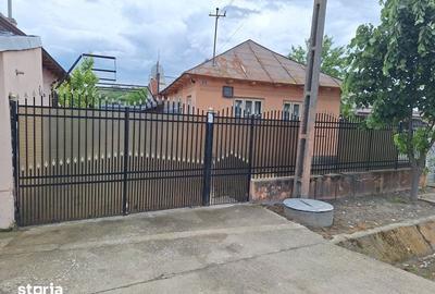 Casă cu 2 camere cu Teren 60 Mp în Cârlogani - 6