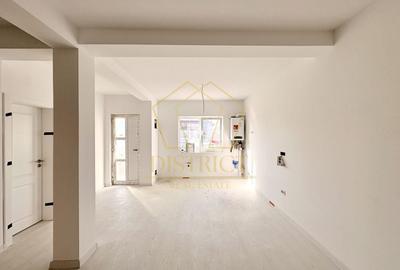 Duplex cu 4 camere cu Canalizare în Moșnița Nouă - 2