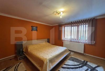 Casă cu 6 camere cu Teren 2500 Mp în Central - 7