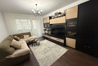 Apartament cu 3 camere decomandat în Km 4-5 - 1