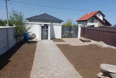 CASA CUMPANA 104 MP| 390 MP TEREN | TOATE UTILITATILE | - 2