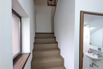 Casă cu 3 camere cu Teren 1500 Mp în Central - 10