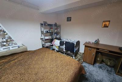 Casă cu 4 camere cu Teren 650 Mp în Central - 3