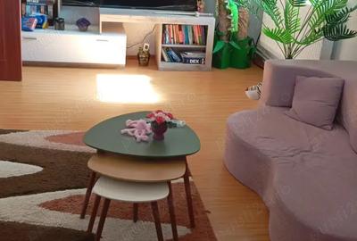 Apartament 3 camere de vanzare Alexandria