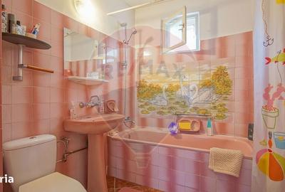 Casă cu 4 camere în Central