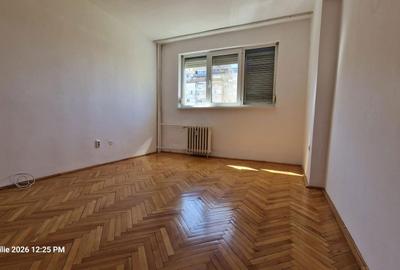 Apartament cu 2 camere decomandat în Cihei - 7