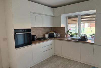 Casă cu Teren 350 Mp în Moșnița Nouă