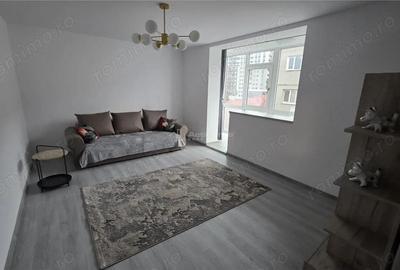 Apartament cu 2 camere semidecomandat în Rovine - 1