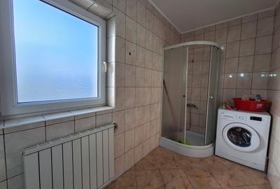 Apartament cu 3 camere, 2 bai, 2 parcari, zona Terra Apartament cu 3 camere, 2 bai, 2 parcari, zona Terra - 5