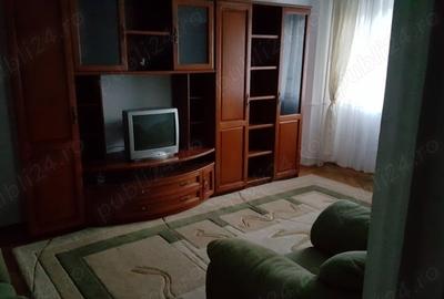 Apartament doua camere, ultracentral, etajul doi
