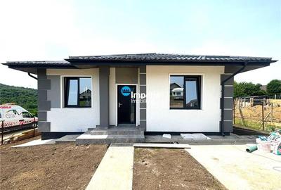 Casa P 4 cam, beci, 410 teren, str Cornesti Valea Adanca - 2