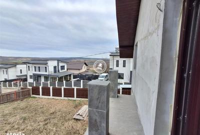 Casă cu 4 camere cu Teren 520 Mp în Rediu