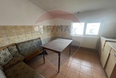 De inchiriat Hala ?i Birouri Str. Apateului, Centura O... - 6