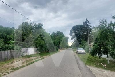 Casa Pielesti, pret atractiv, asfalt, zona linistita - 2
