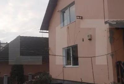 Casă cu 4 camere cu Teren 396 Mp în Central - 1