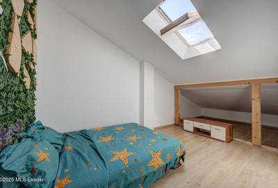 Apartament unic cu etaj, baie matrimoniala si balcon generos - 8