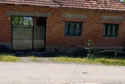 Casa de vinzare . - 3