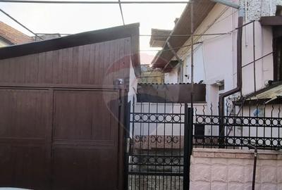 Apartament cu 4 camere decomandat în Mediaș - 8