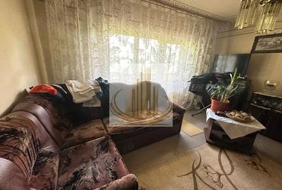 Apartament cu 3 camere decomandat în Aradului - 3