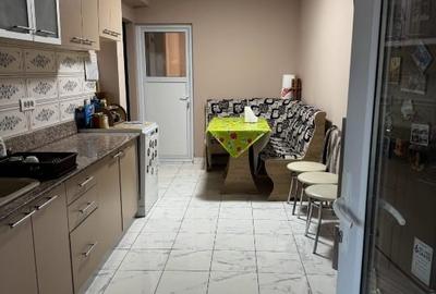CASA P+1 SUPRAFATA CONSTRUITA 240 MP UTIL  Distribuie  170 000 € 708 €/m² - 1