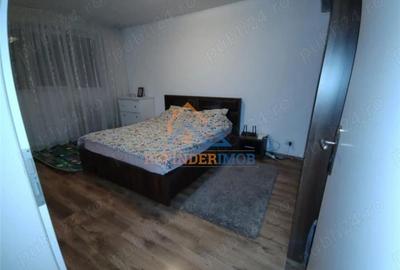Vanzare apartament 3 camere  zona Drumul Taberei - Metrou Raul Doamnei - 2