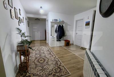 Casa cu 3 camere in suprafa?a de 122 mp ?i un teren de 5 - 7