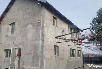 Casă cu 3 camere cu Teren 950 Mp în Mănești - 2