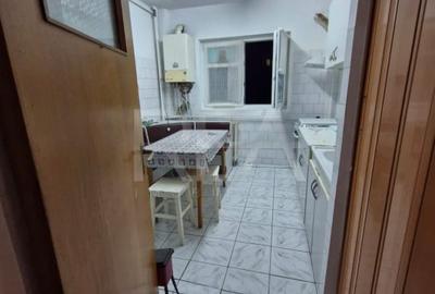 Apartament cu 3 camere la 8 minute de metroul 1 Decembrie 1918 - 18