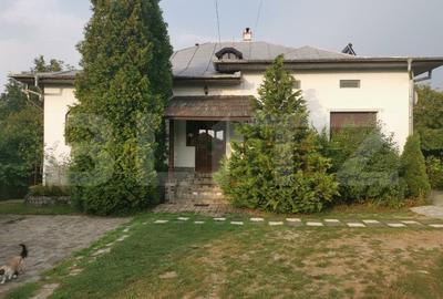 Casa de vacanta 215 mp si 4000 mp teren, zona Lelesti - 3