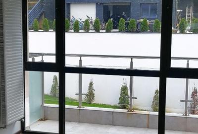 Apartament cu 3 camere decomandat în Dârste - 12