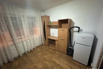 Vand garsoniera UMT