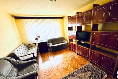 Apartament cu 3 camere decomandat în Vitrometan - 2