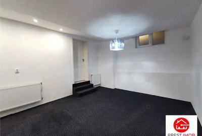 Casă cu 7 camere cu Teren 40 Mp în 7 Noiembrie - 11