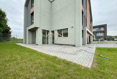 Duplex cu 6 camere cu Canalizare în Iancu Nicolae - 42