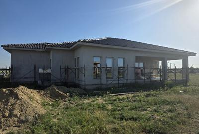 Casă cu 4 camere în Sântandrei - 3
