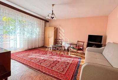 Apartament cu o camera, decomandat, balcon deschis , etajul intai Apartament cu o camera, decomandat, balcon deschis , etajul intai - 1