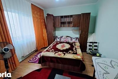Apartament cu 3 camere decomandat în Chercea - 7