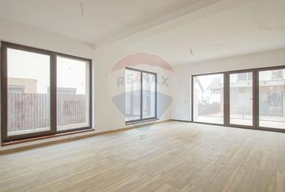 Casă cu 4 camere cu Teren 220 Mp în Baciu - 6