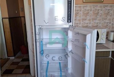 Garsonieră decomandată în Astra - 4