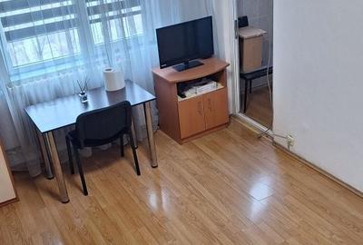 Apartament cu 2 camere semidecomandat în Popoveni