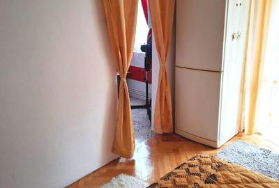 Garsoniera etaj 2 in zona Peco Milea - 3