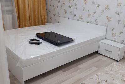 Apartament cu 3 camere decomandat în Central - 3