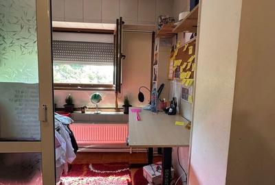 Apartament cu 3 camere decomandat în Central - 2