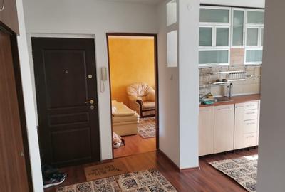 Apartament cu 2 camere decomandat în Central - 1