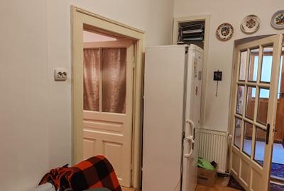 Apartament cu 4 camere semidecomandat în Central - 12