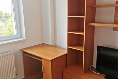Apartament cu 3 camere decomandat, mobilat în Tineretului - 8