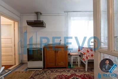 Casa de vanzare Buhu?i, Str. Orbic - 17