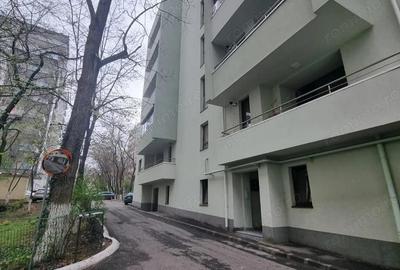 Garsoniera Titan, bloc nou cu lift, complet utilata, prima inchiriere - 3