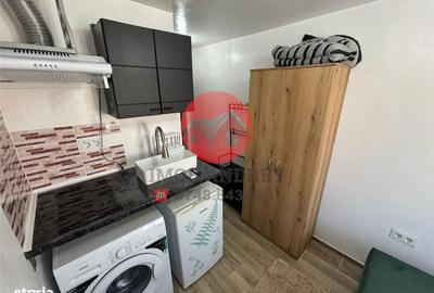 Garsonieră în Vest - 4